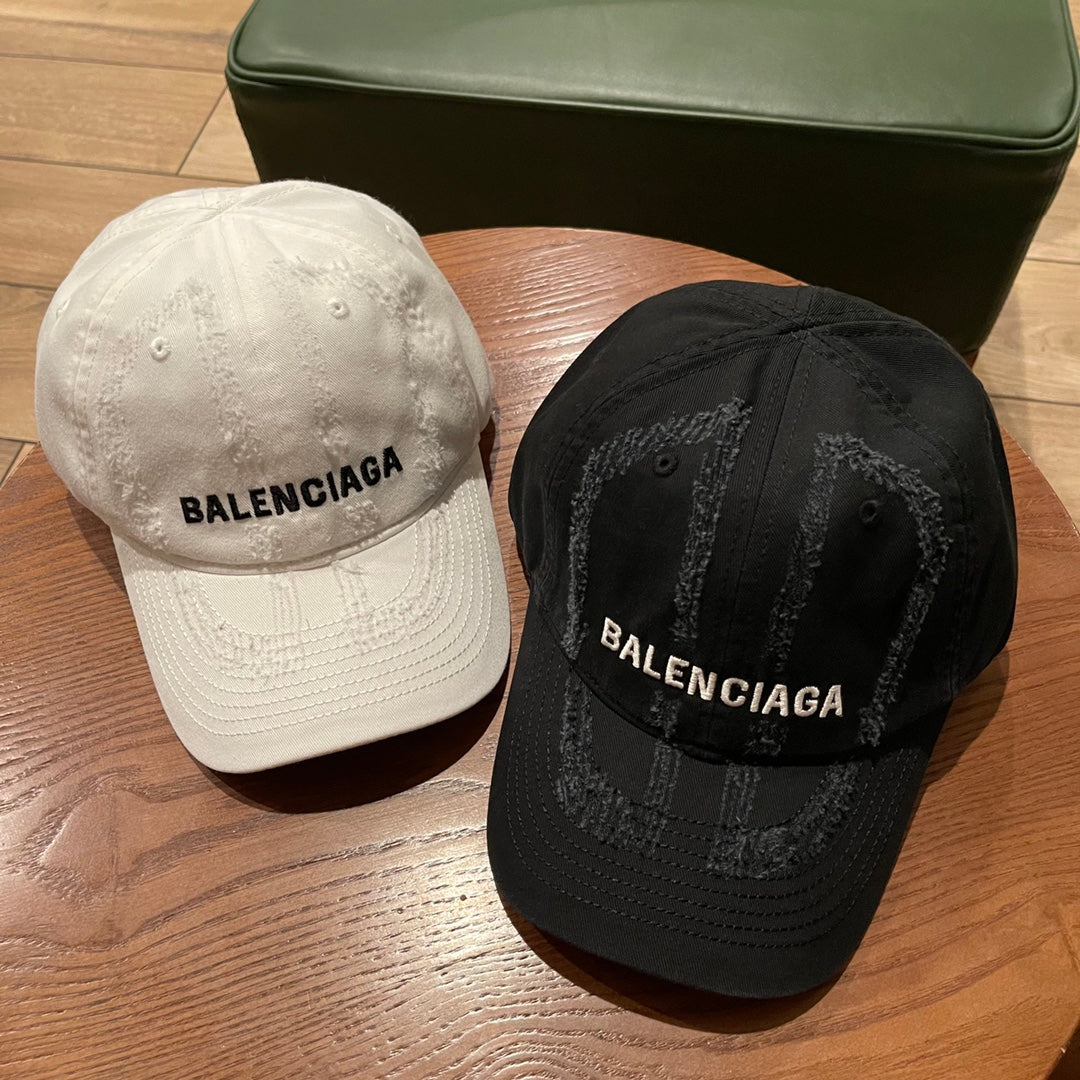 Balenciaga Embroidered Soft Top Baseball Cap - Adjustable Black & White