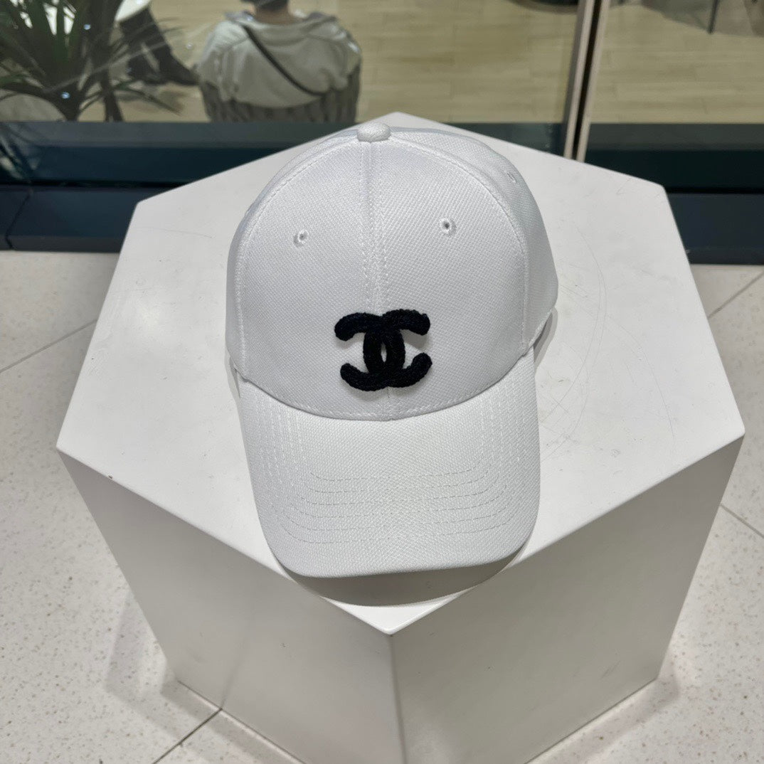 2023 CHANEL Spring/Summer Original Baseball Cap - Stylish & Chic