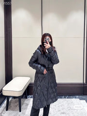 Moncler Women's Serilong Hooded Down Jacket - Luxe Diamond Pattern