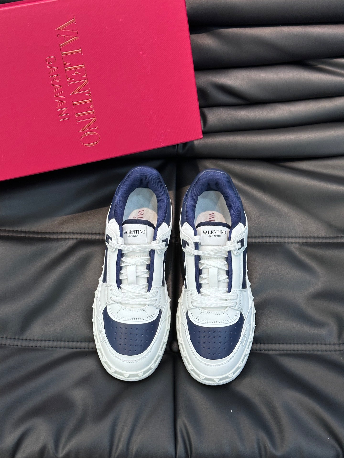 High-End Valentin Warren Low-Top Calfskin Sneakers