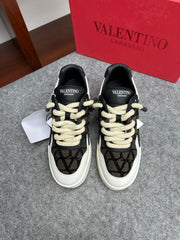 Valentino Garavani ONE STUD Low-Top Sneakers in Calfskin and Jacquard