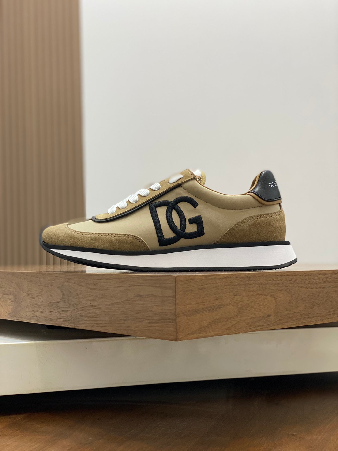 Dolce&Gabbana High-End Men's Sports Casual Shoes