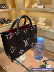 LV Classic Handbag - Stylish & Versatile for Daily Use