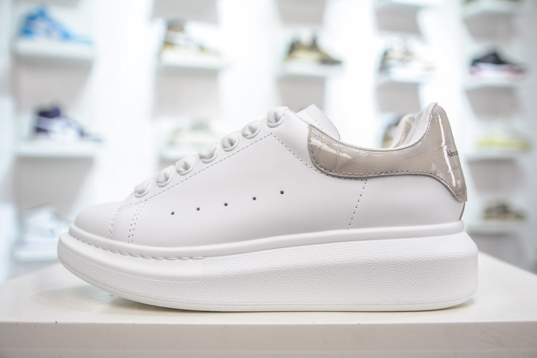 Alexander McQueen Oversized Low-Top Sneakers - White/Gray Leather