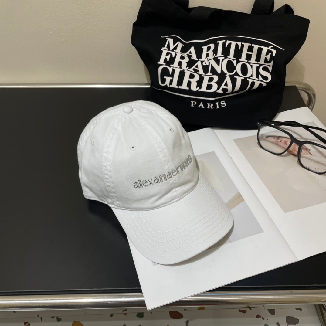 Casual Chic Fisherman Hat with Diamond Logo