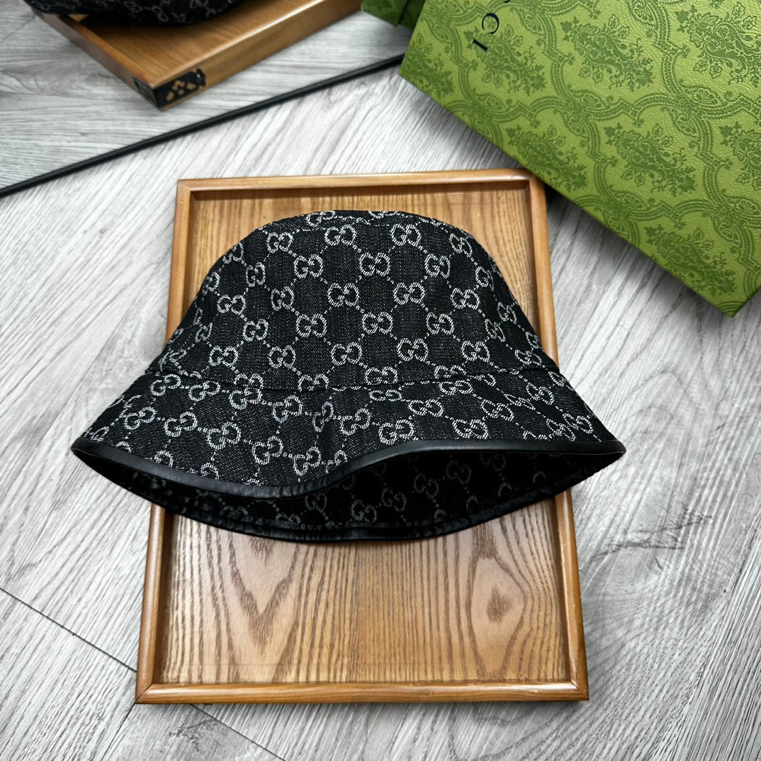 Classic Retro Jacquard Lined Bucket Hat for Stylish Men and Women