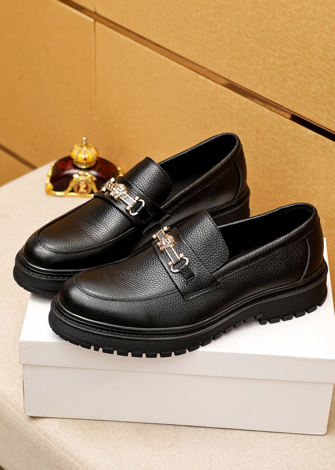 Versace Casual Pebbled Leather Shoes for Men