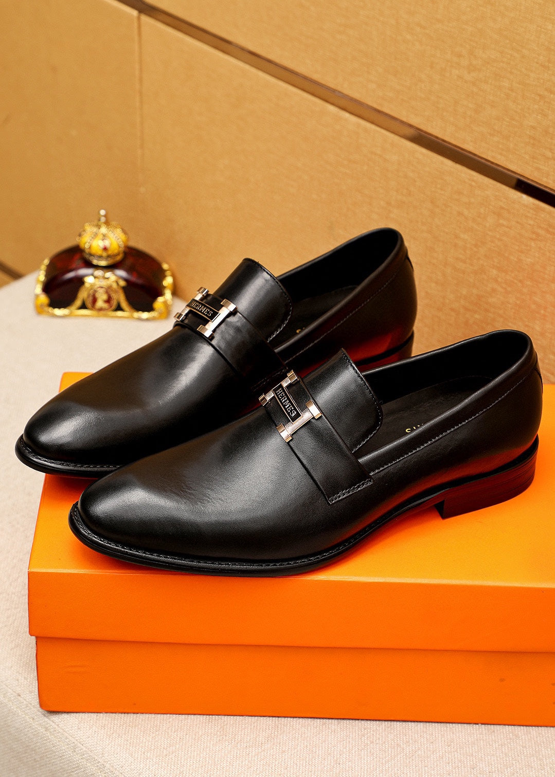 HERMES Casual Leather Shoes - Premium Calfskin Footwear