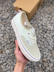 Vans Authentic Golden Coast - Classic Canvas Sneakers