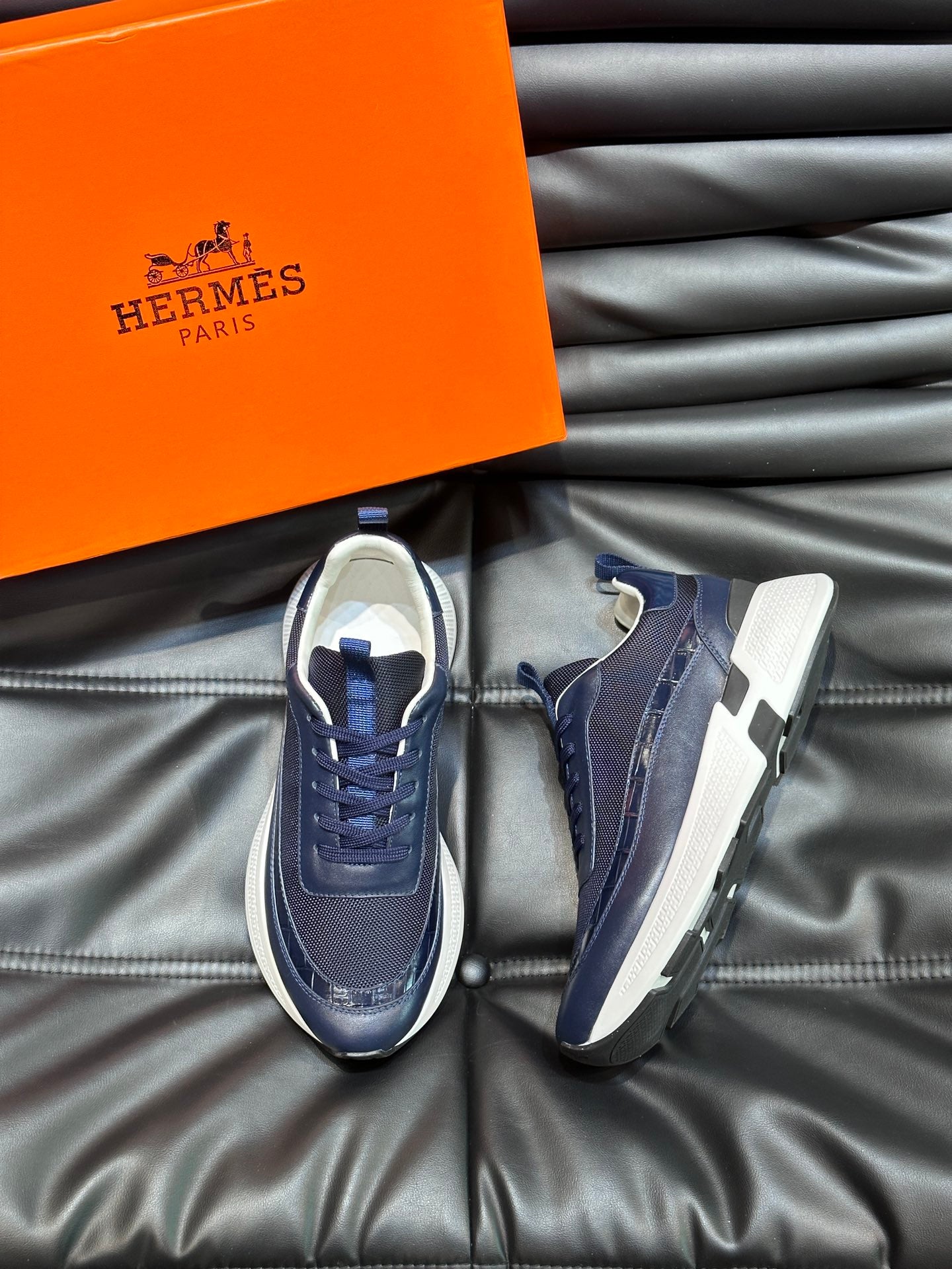 HermÃ¨s Hugo Men's Thick-Soled Sneakers - Premium Leather & Breathable Mesh