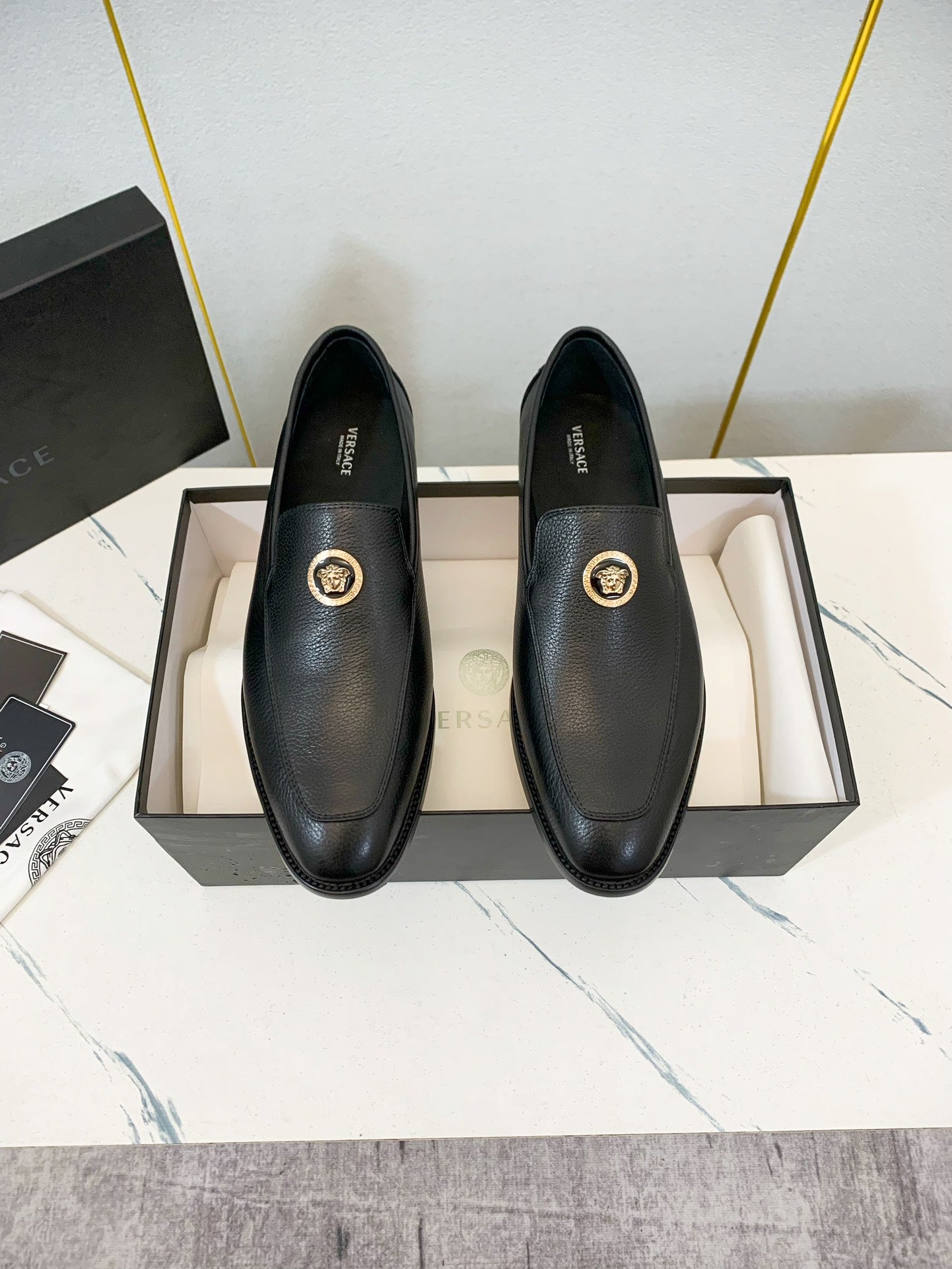 Versace Men's Classic Leather Business Shoes