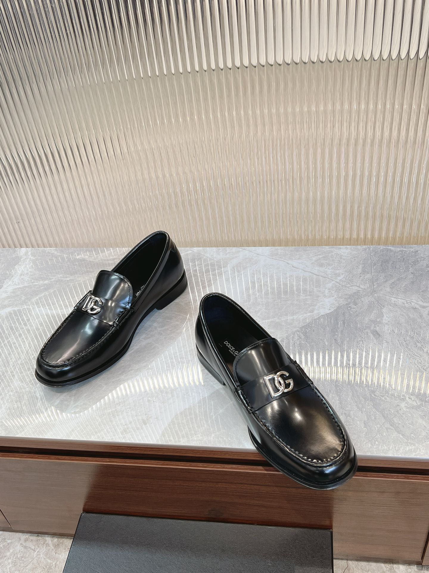 Dolce&Gabbana Cowhide Leather Loafers for Men