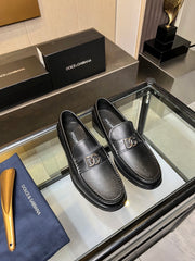** Dolce & Gabbana Men's Cowhide Leather Classic Loafers

**