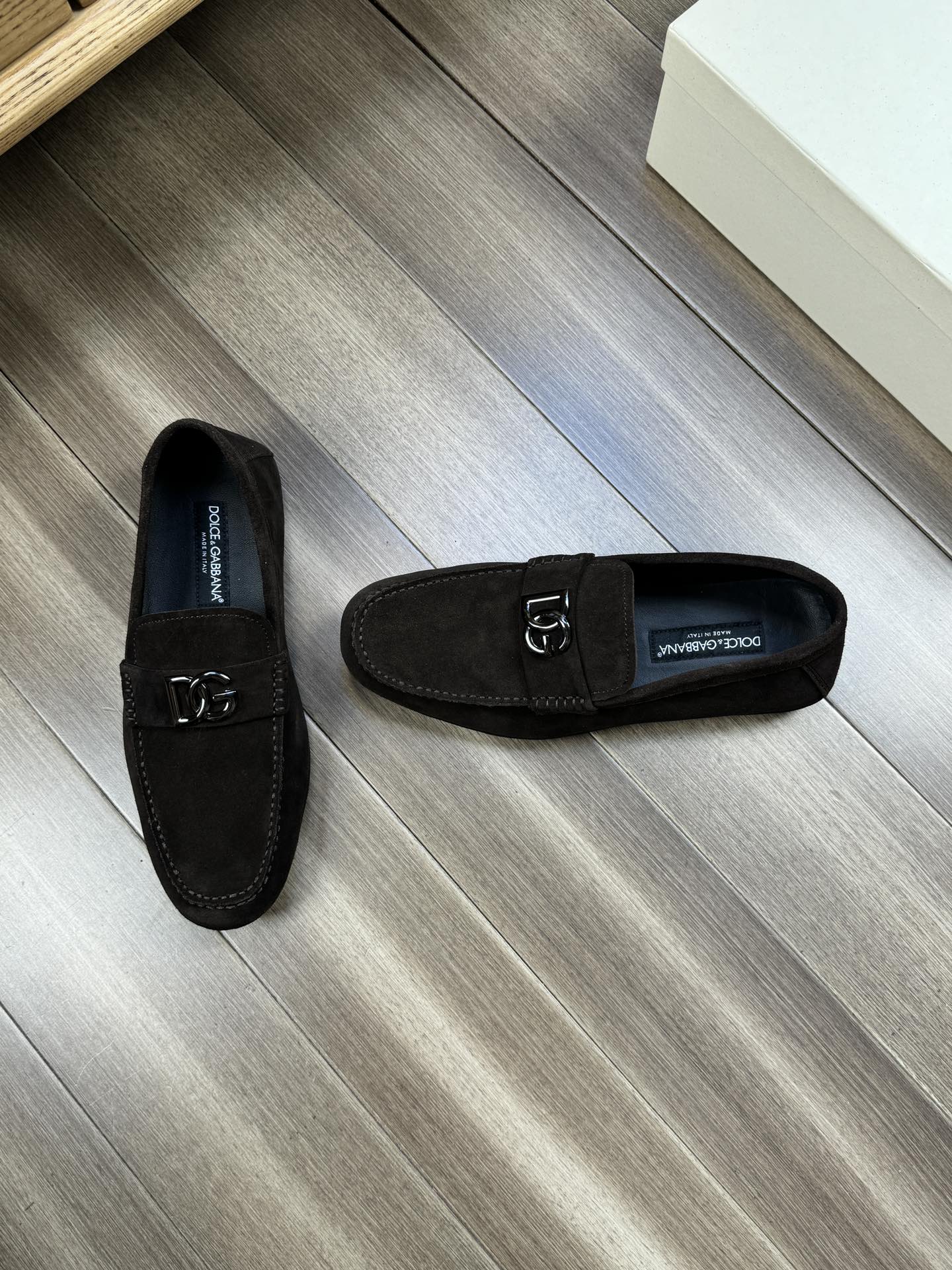 Dolce & Gabbana Luxury Suede Calfskin Footwear