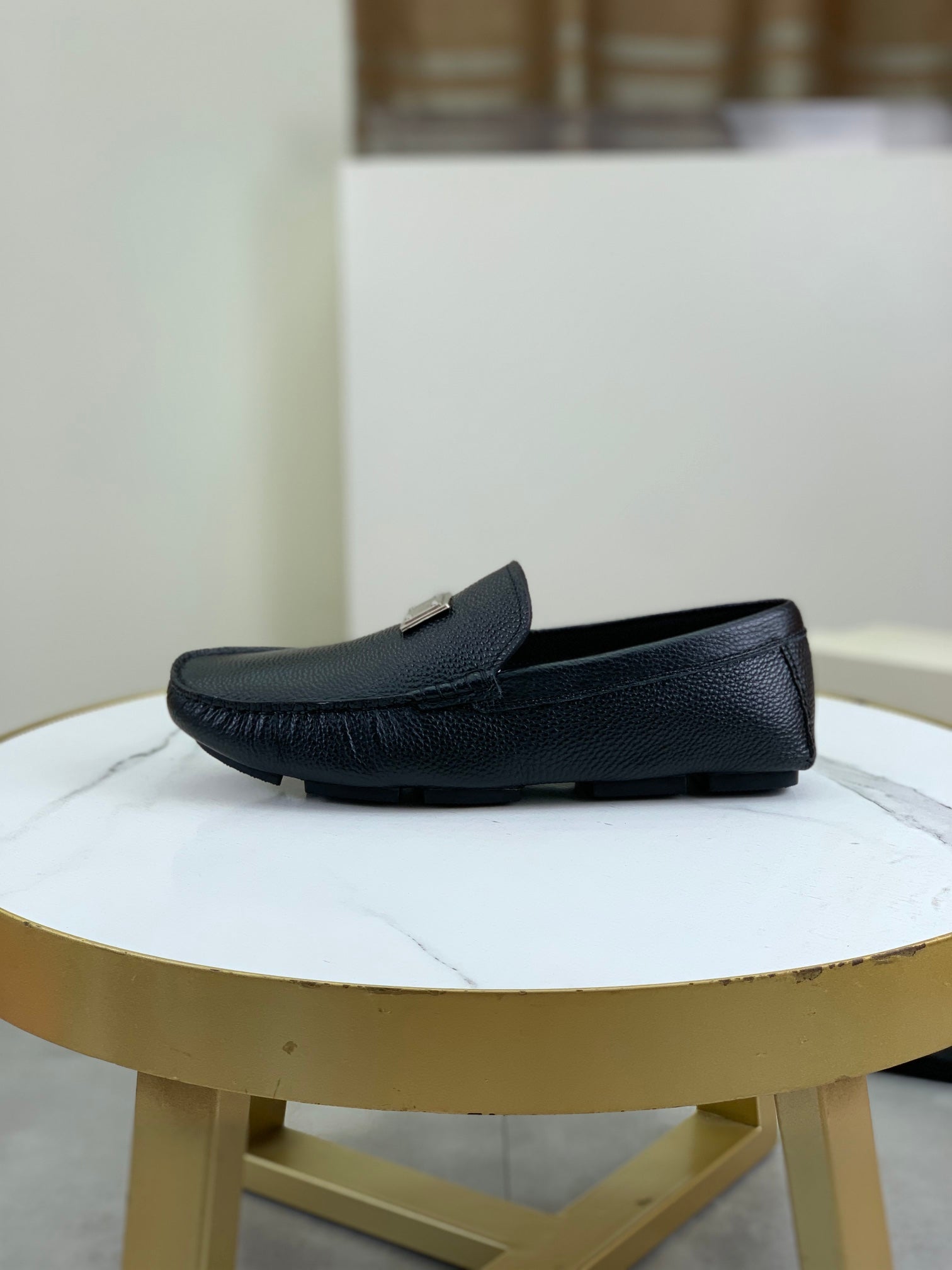 Dolce & Gabbana High-Quality DG Lazy Pea Shoes - Luxurious Comfort