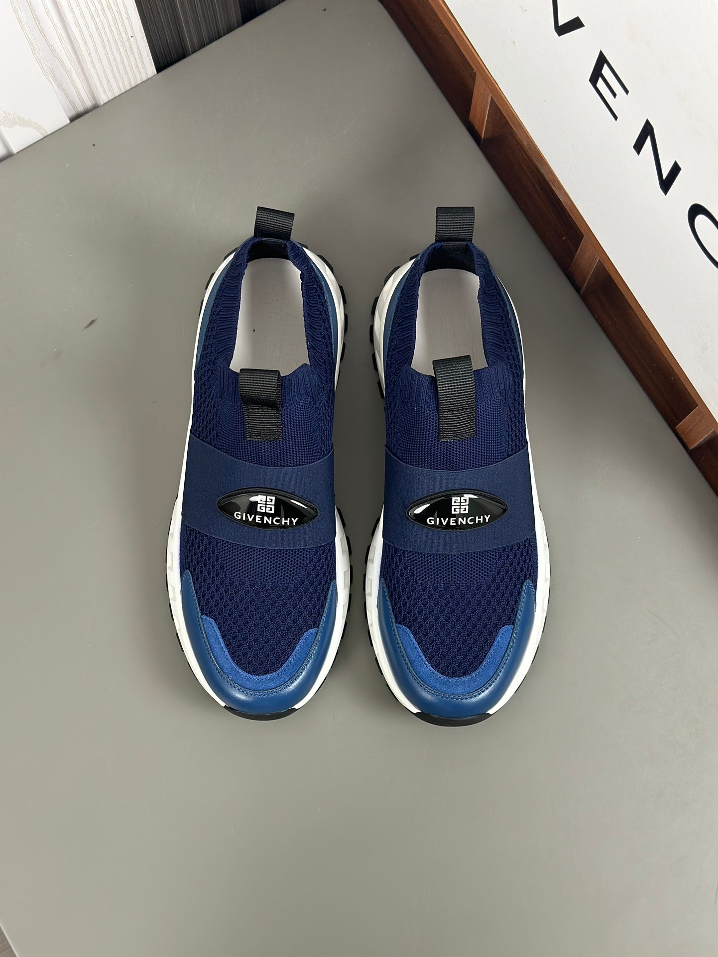 Givenchy Luxury Menâ€™s Sneakers - Customizable Sizes Available