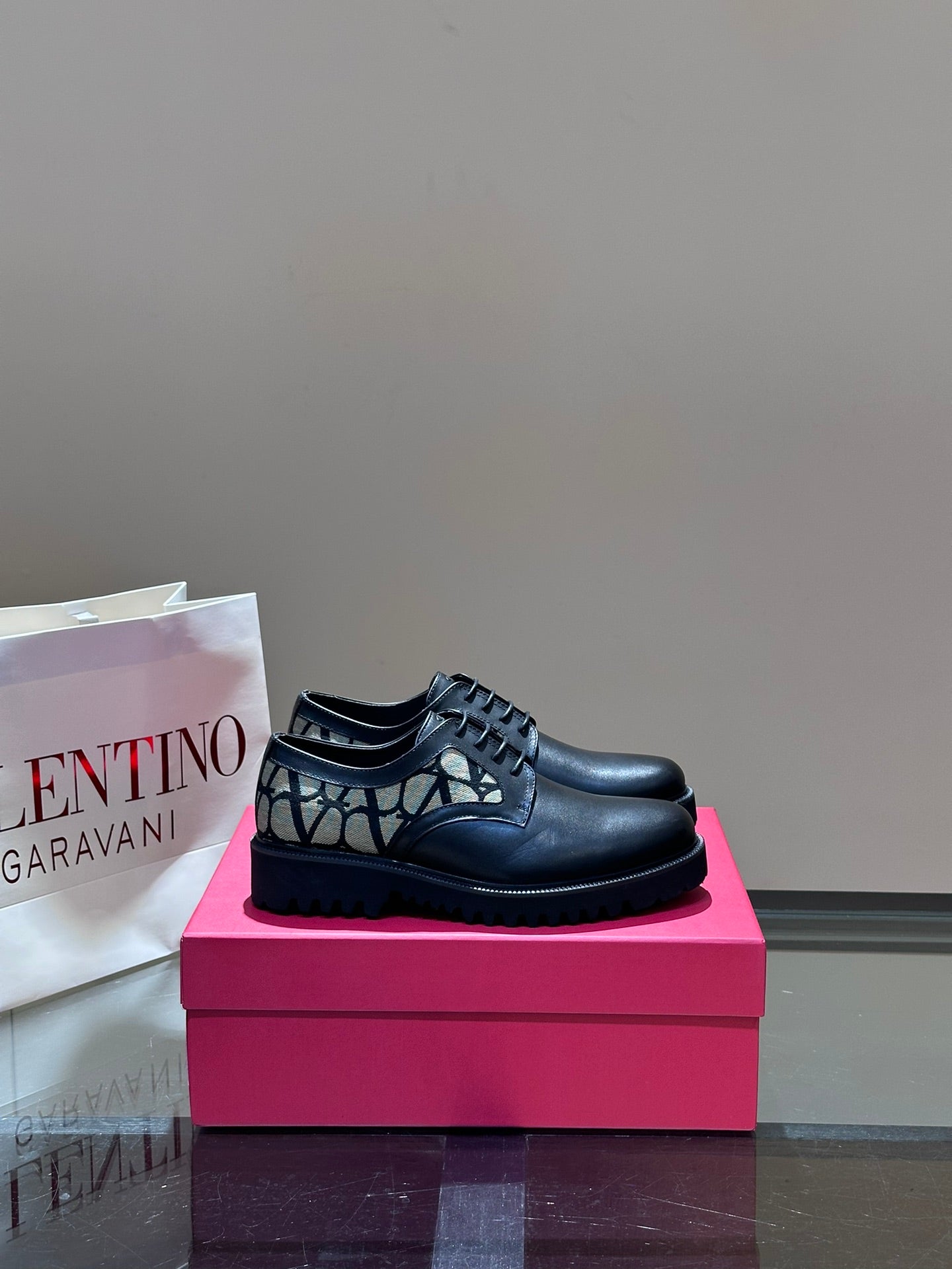 Valentino Men's Casual Leather Shoes - Premium Cowhide Comfort