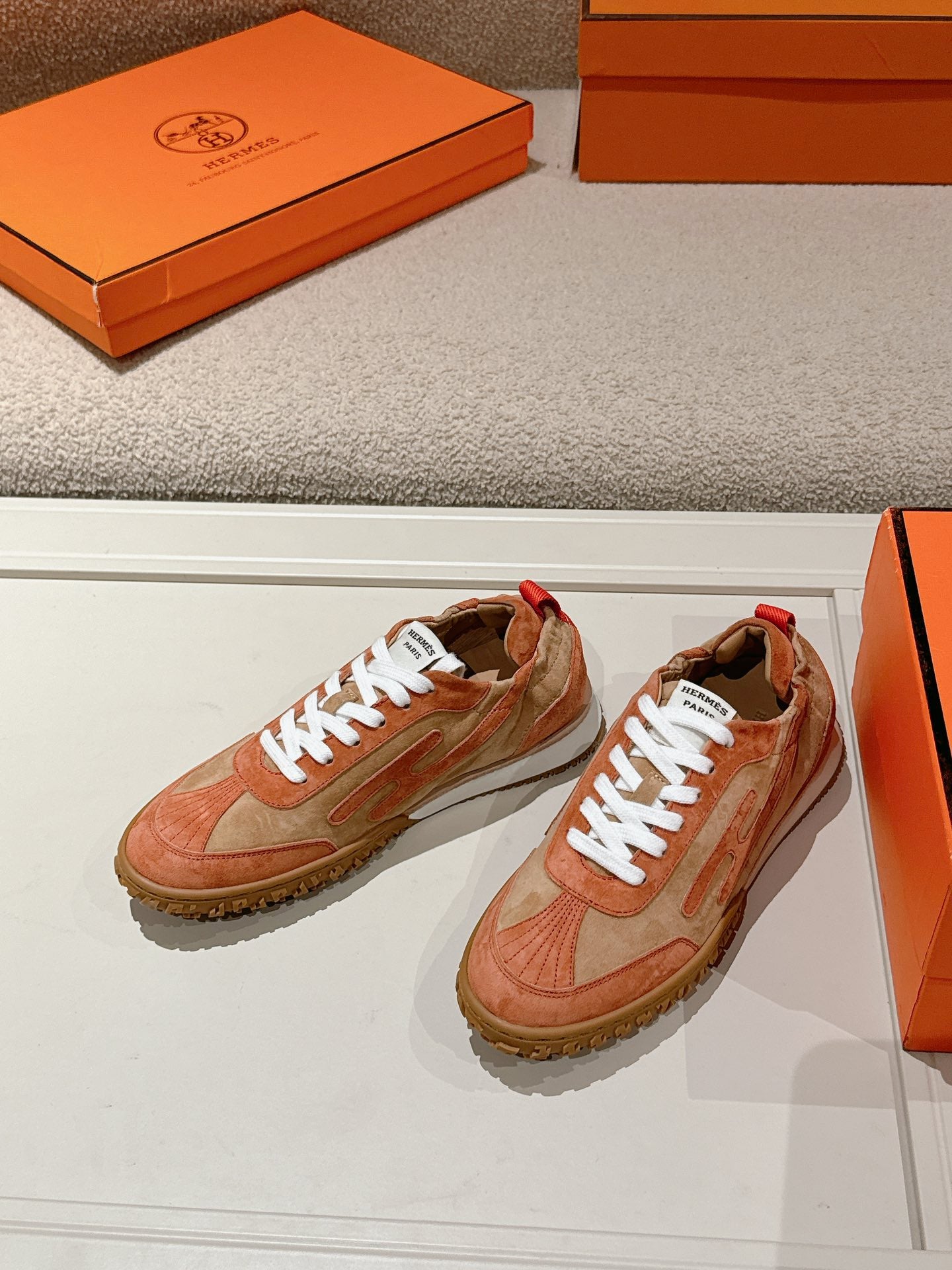 Premium Hermes Suede Casual Sneakers with Iconic "H" Details