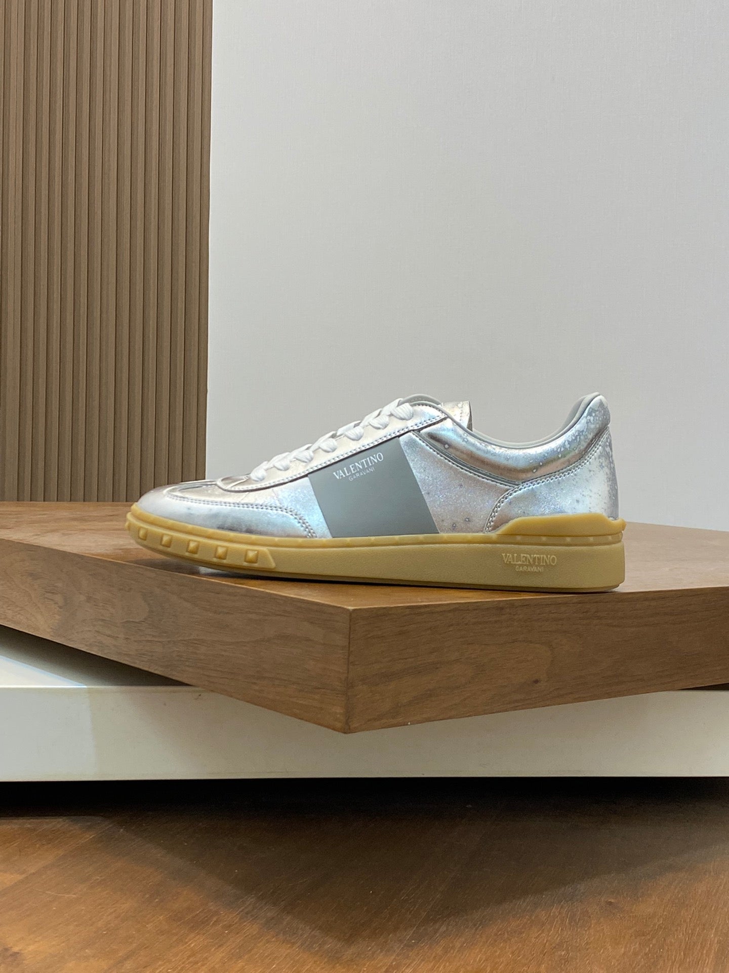 Valentino Casual Sneakers for Couples - Stylish and Comfortable