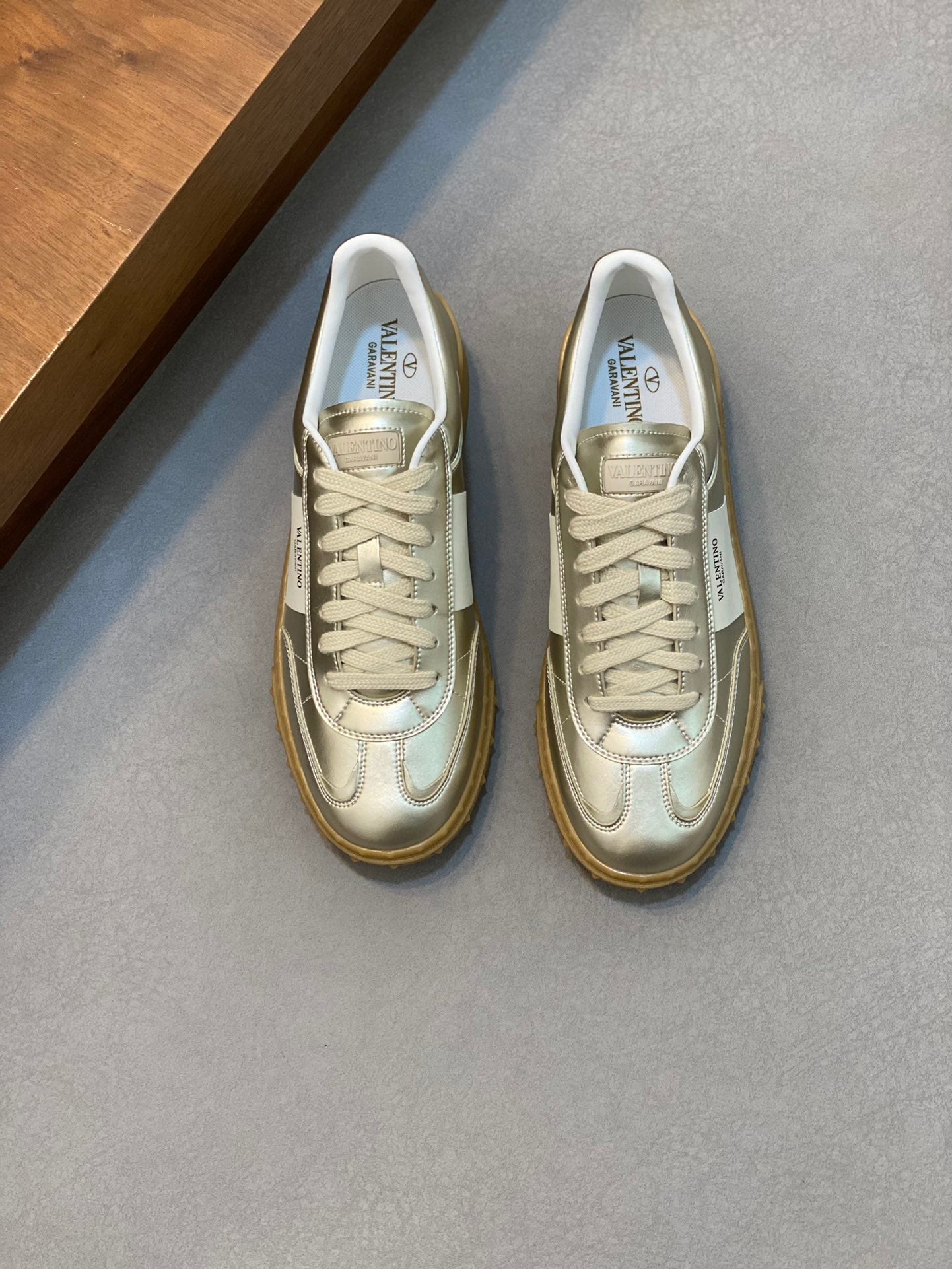 Valentino Casual Sneakers for Couples - Stylish & Comfortable