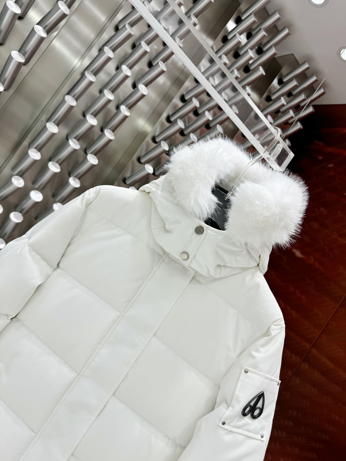 Women's Moose Knuckles Down Jacket - Arctic Warmth & Style