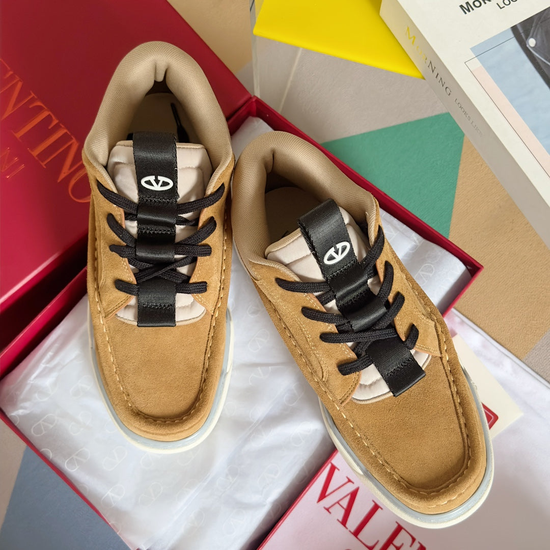 Valentino Garavani Runboot Couples' Casual Sneakers