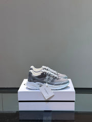 GIV 1 Menâ€™s Elevated Casual Sneakers - Stylish Thick-Soled Footwear