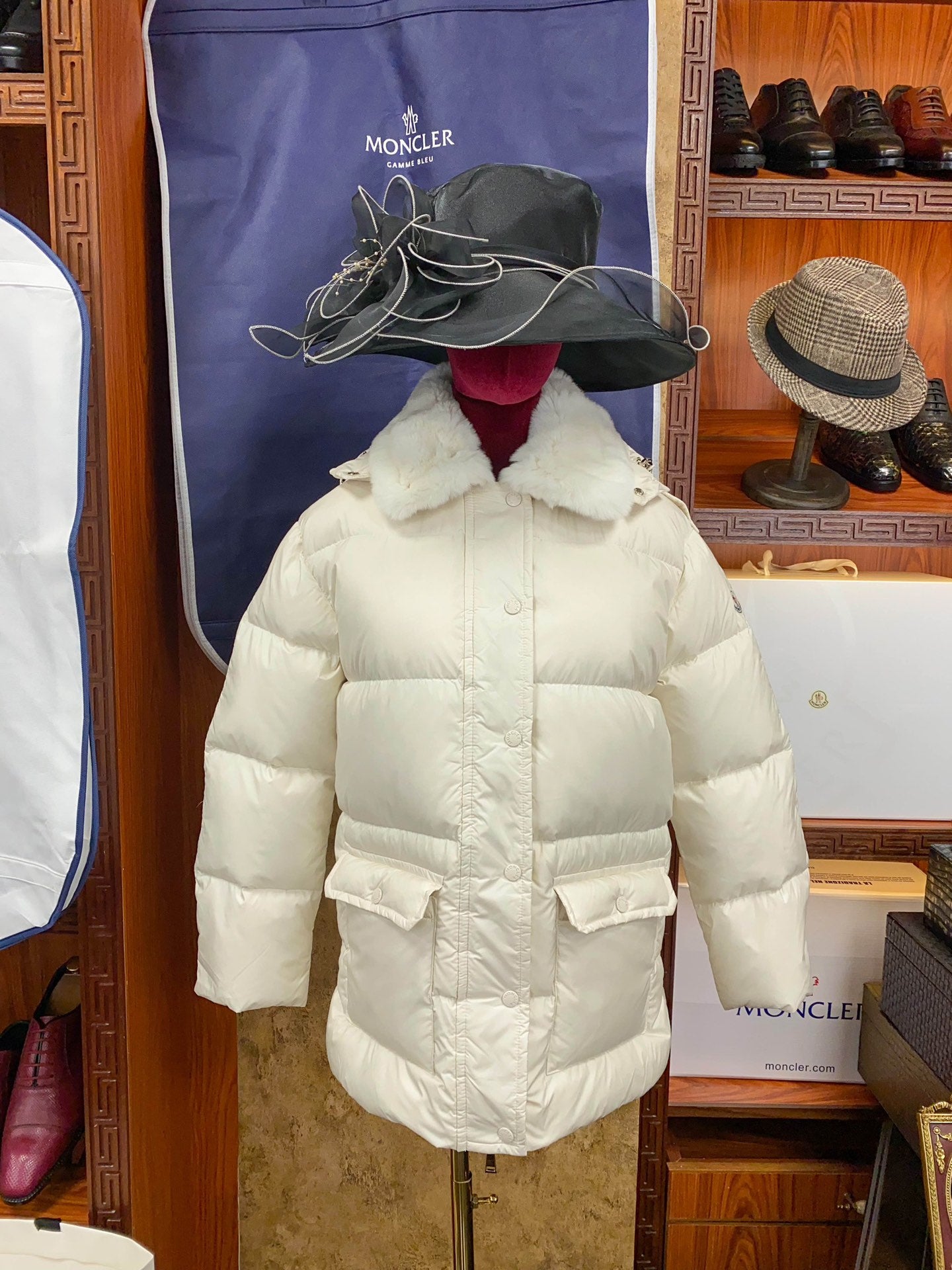 Women's Moncler Rex Rabbit Fur Collar Down Jacket â€“ Luxurious Khaki White