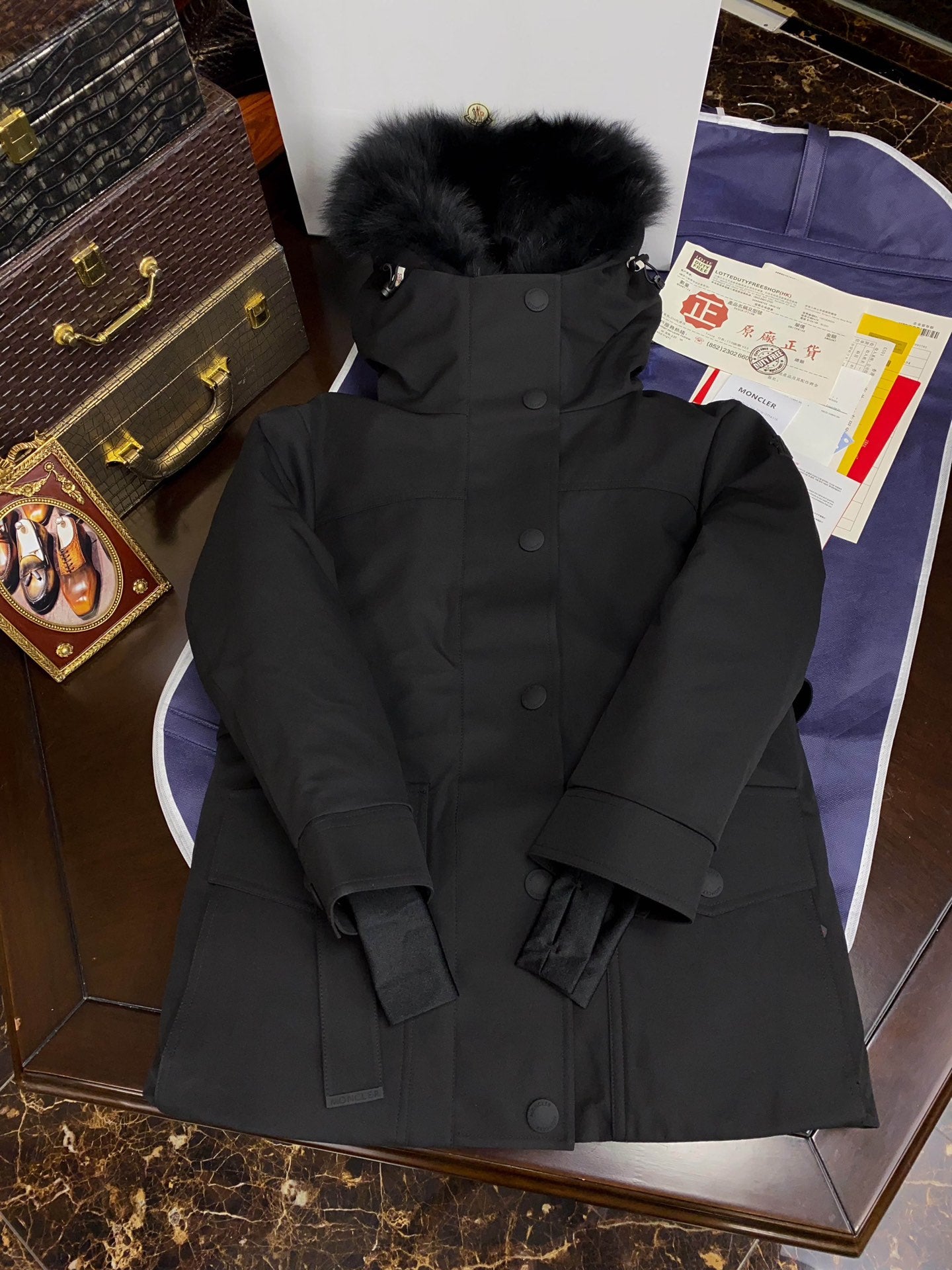 Luxury Moncler Women's Down Ski Wear with Detachable Fox Fur Collar