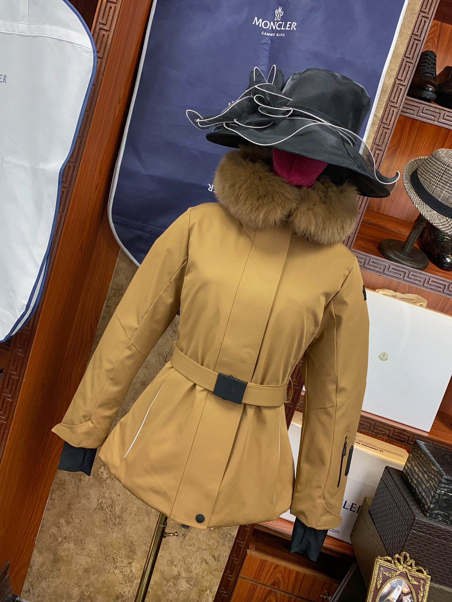 ** Moncler Grenble Laplance Women's Down Ski Jacket - High-End Alpine Performance 

**