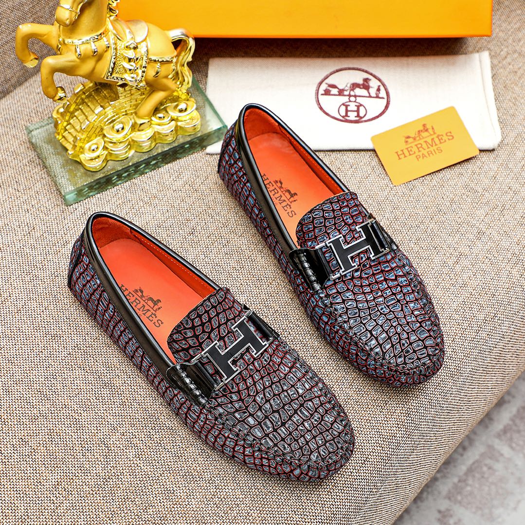 Luxury Men's Slip-On Leather Shoes - Classic Design