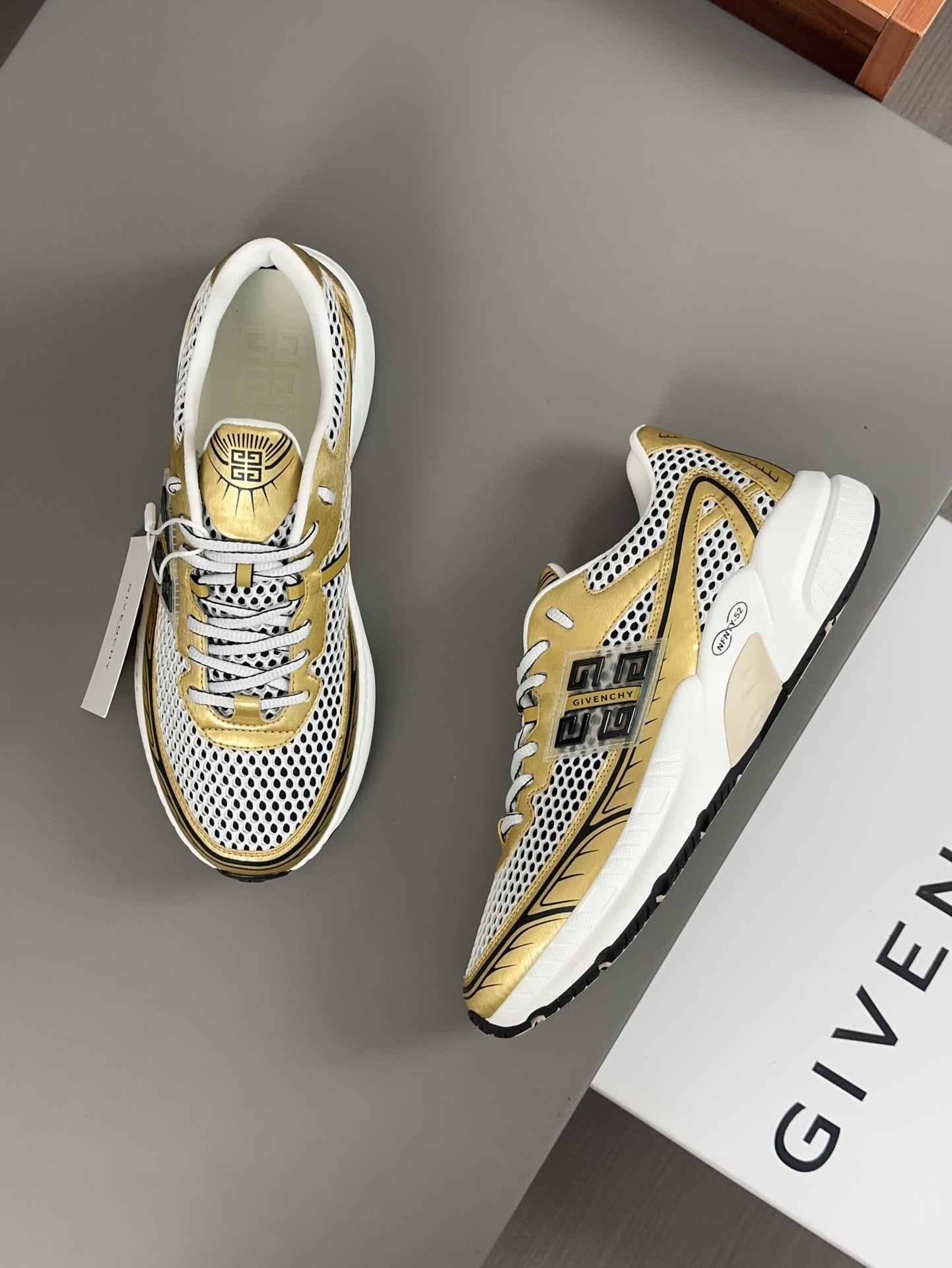 GIV 1 Men's Height-Increasing Casual Sports Shoes