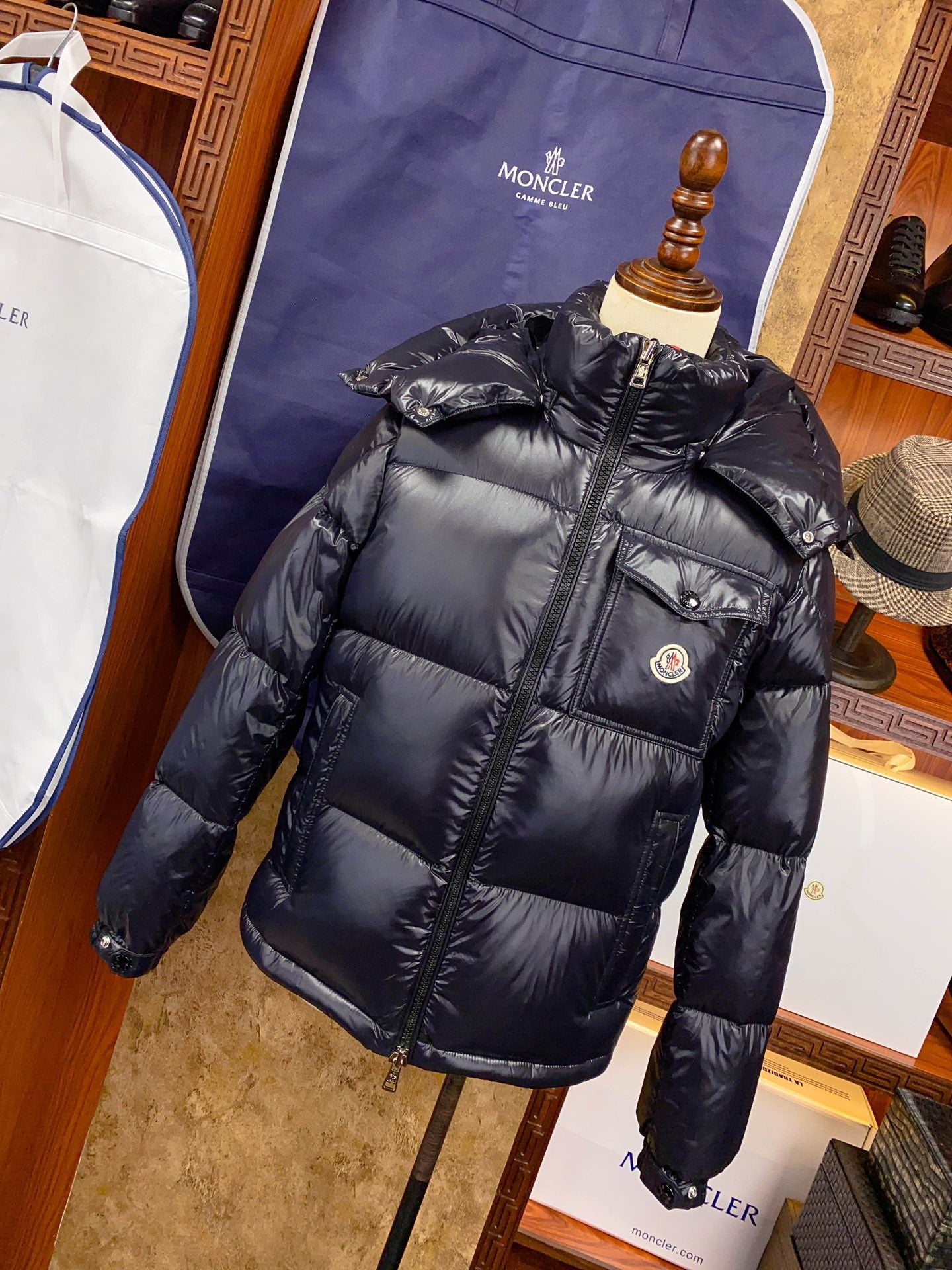 Moncler Montbeliard Unisex Down Jacket - Three-Color Stripes