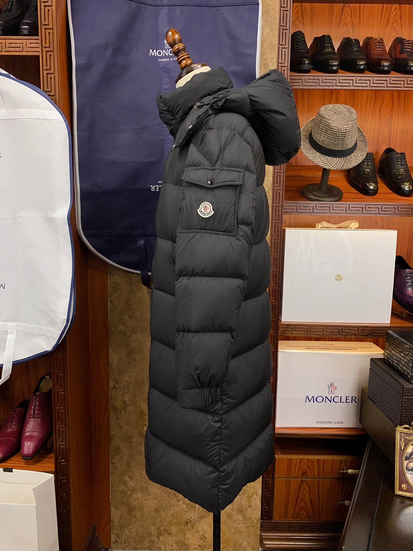 Moncler Unisex Hanovcrtan Matte Long Maya Down Jacket with Detachable Hood