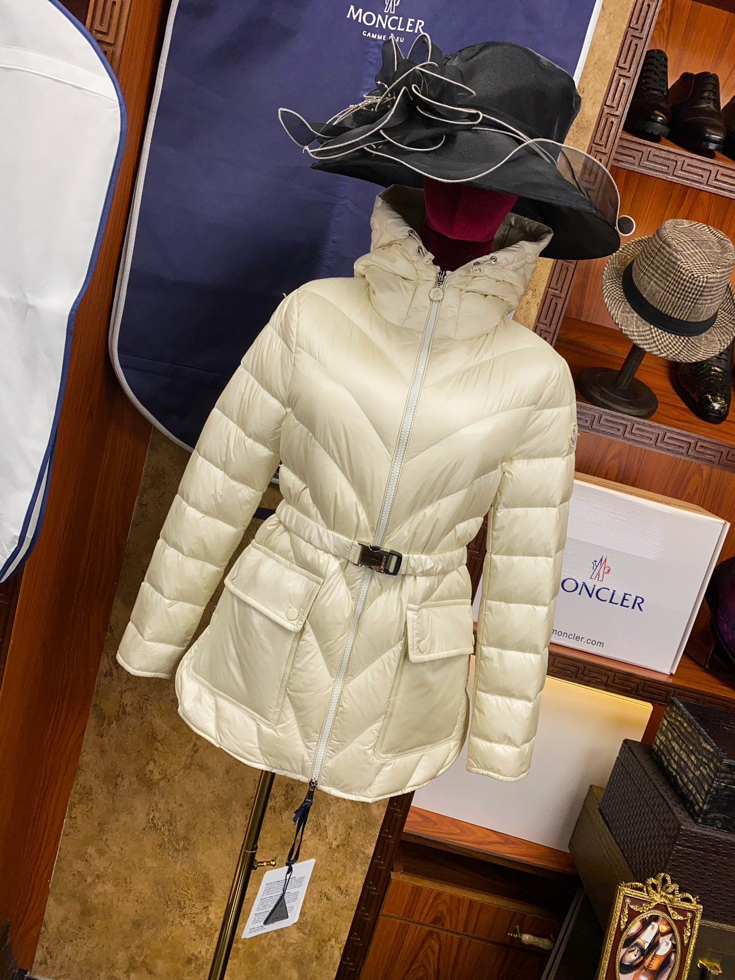 Moncler Argenno Women's Hooded Down Jacket - Slim & Lightweight