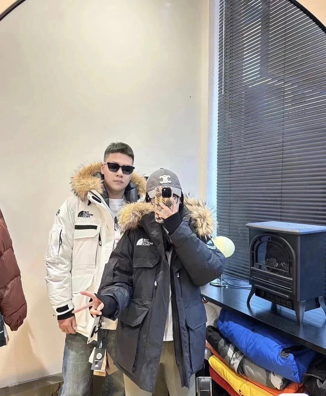 Polar 1197 Southern Cross Parka - Four-Pocket Down Jacket with Fur Collar