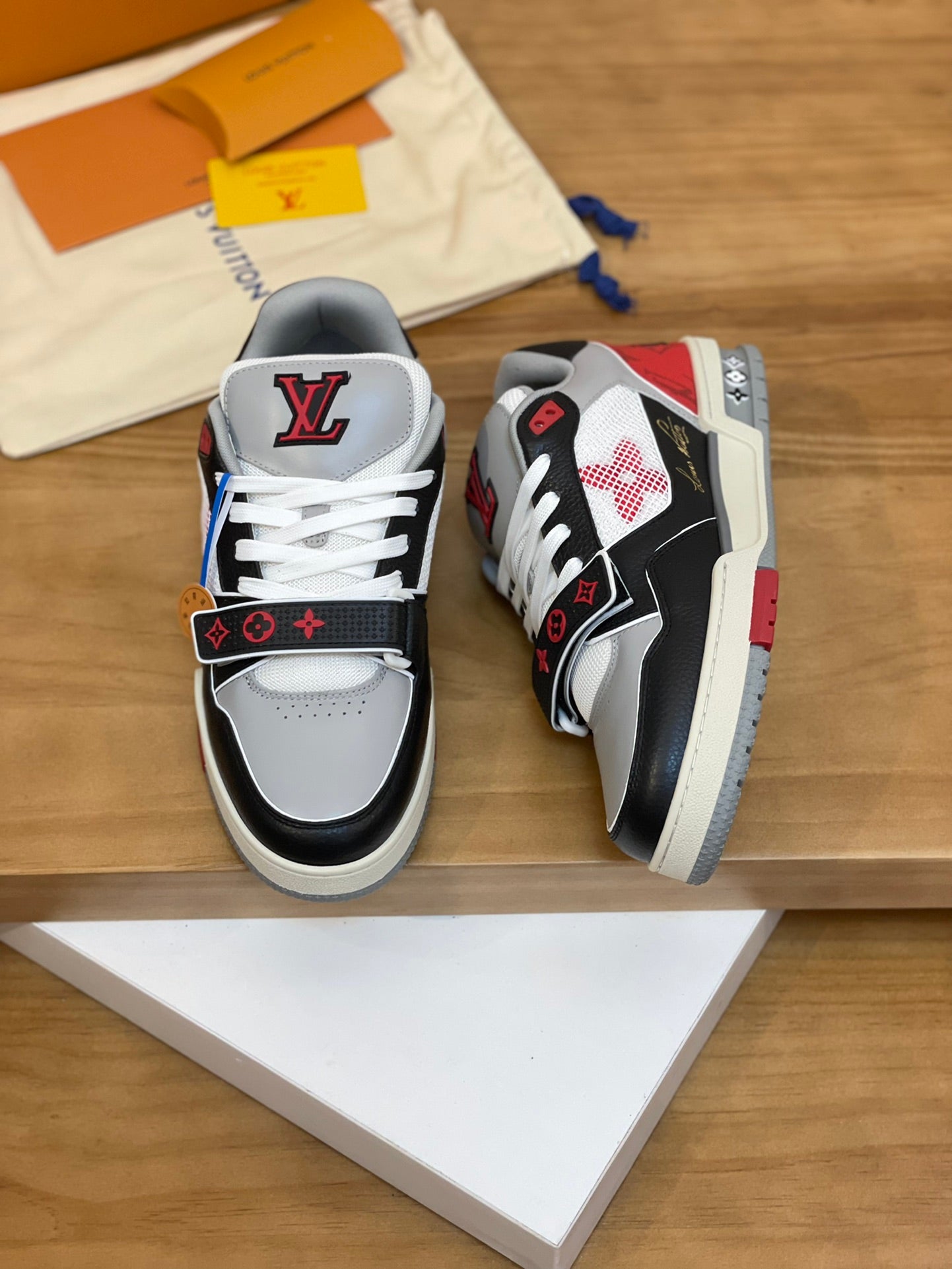 Louis Vuitton 2023 Velcro Skateboard Sneakers