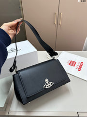 Retro Queen Mother of the West Black Armpit Bag