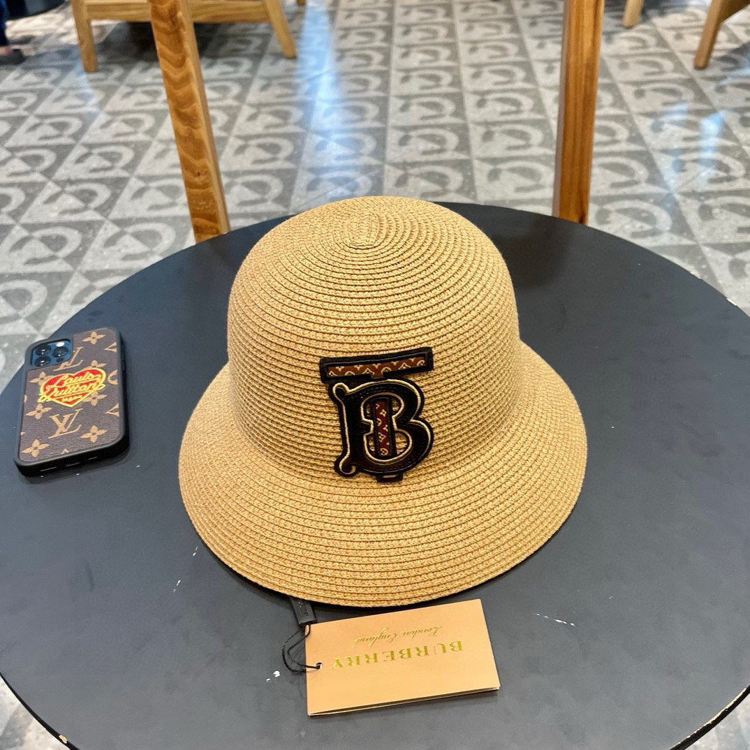 Burberry TB Baseball Cap - Effortless Style and Versatility
