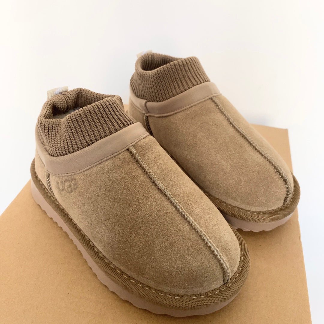 UGG Children's Classic Ultra-Short Snow Boots