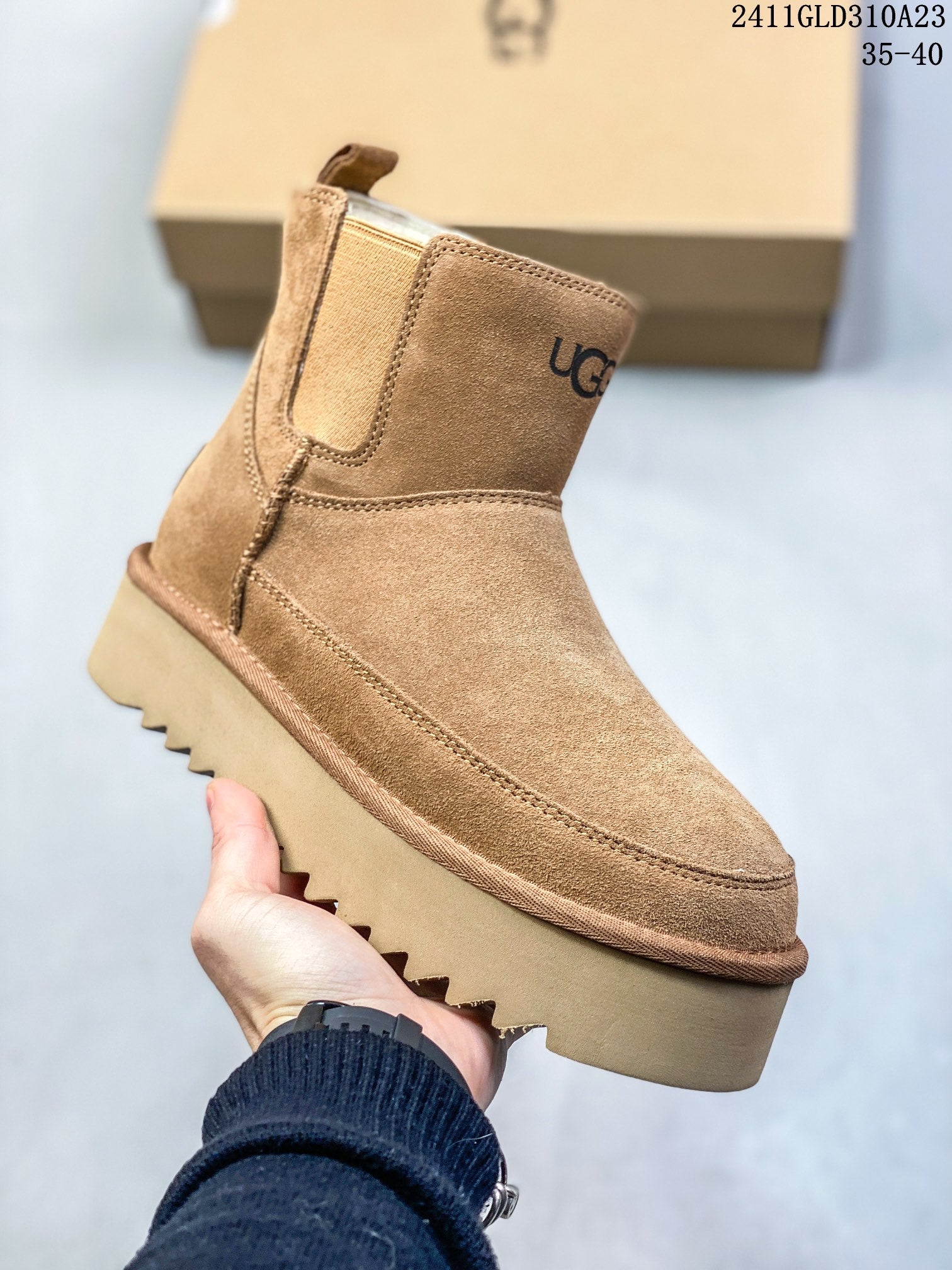 Women's UGG Classic Ultra Mini Snow Boots - Reindeer Gray