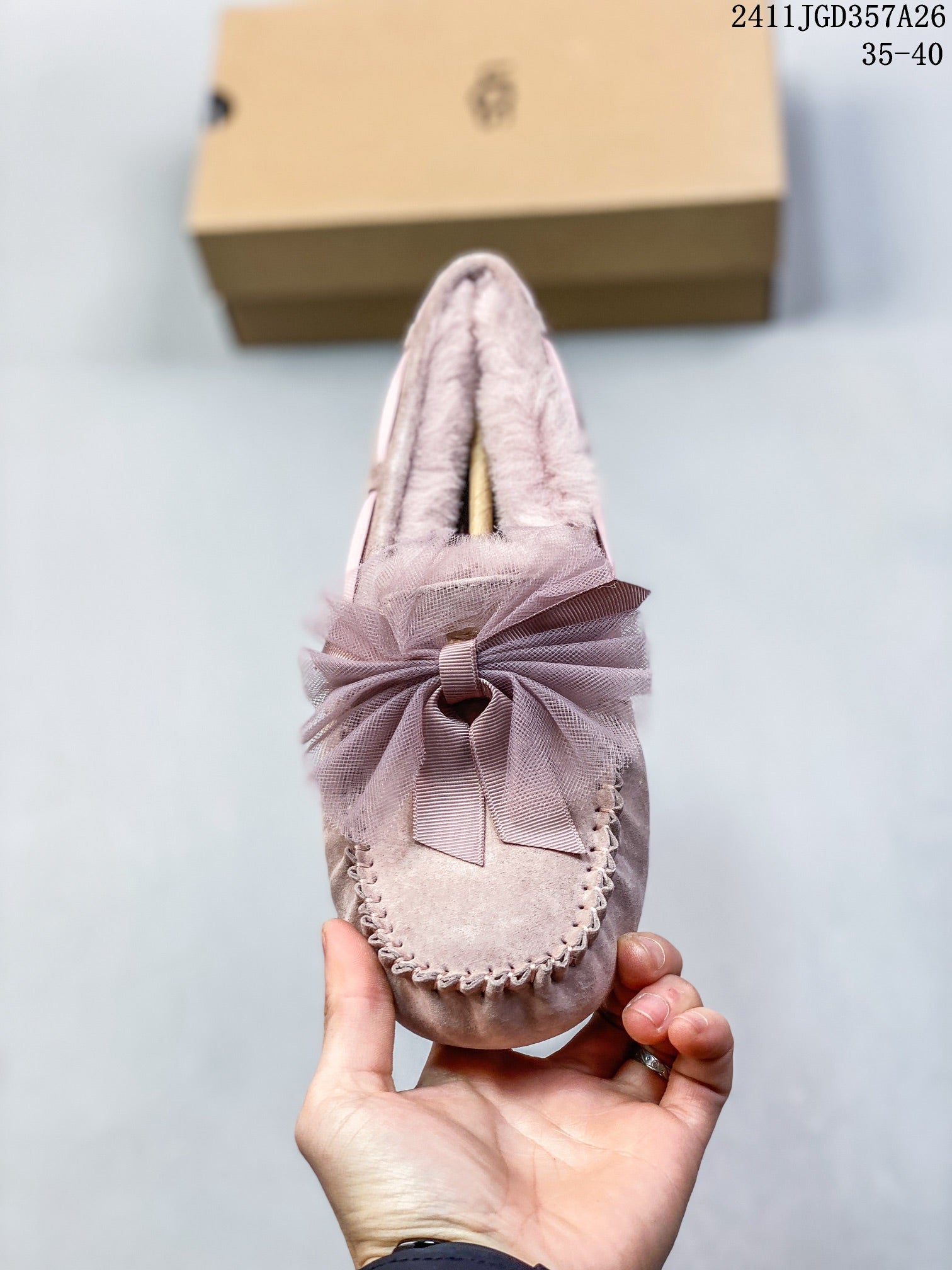 UGG Women's Sheepskin Velvet Bow Shoes - 2024 Autumn/Winter Collection