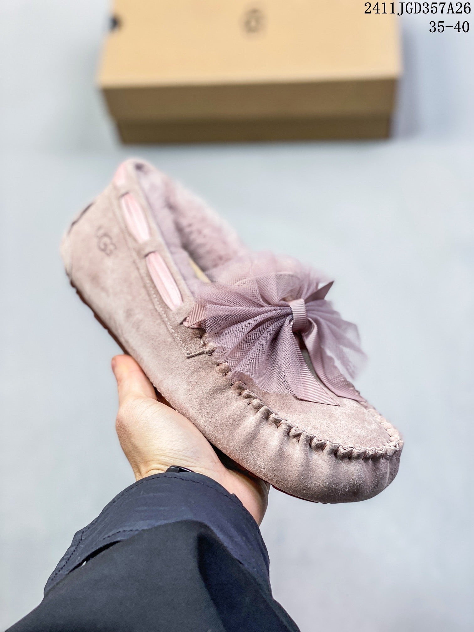 UGG Women's Sheepskin Velvet Bow Shoes - 2024 Autumn/Winter Collection