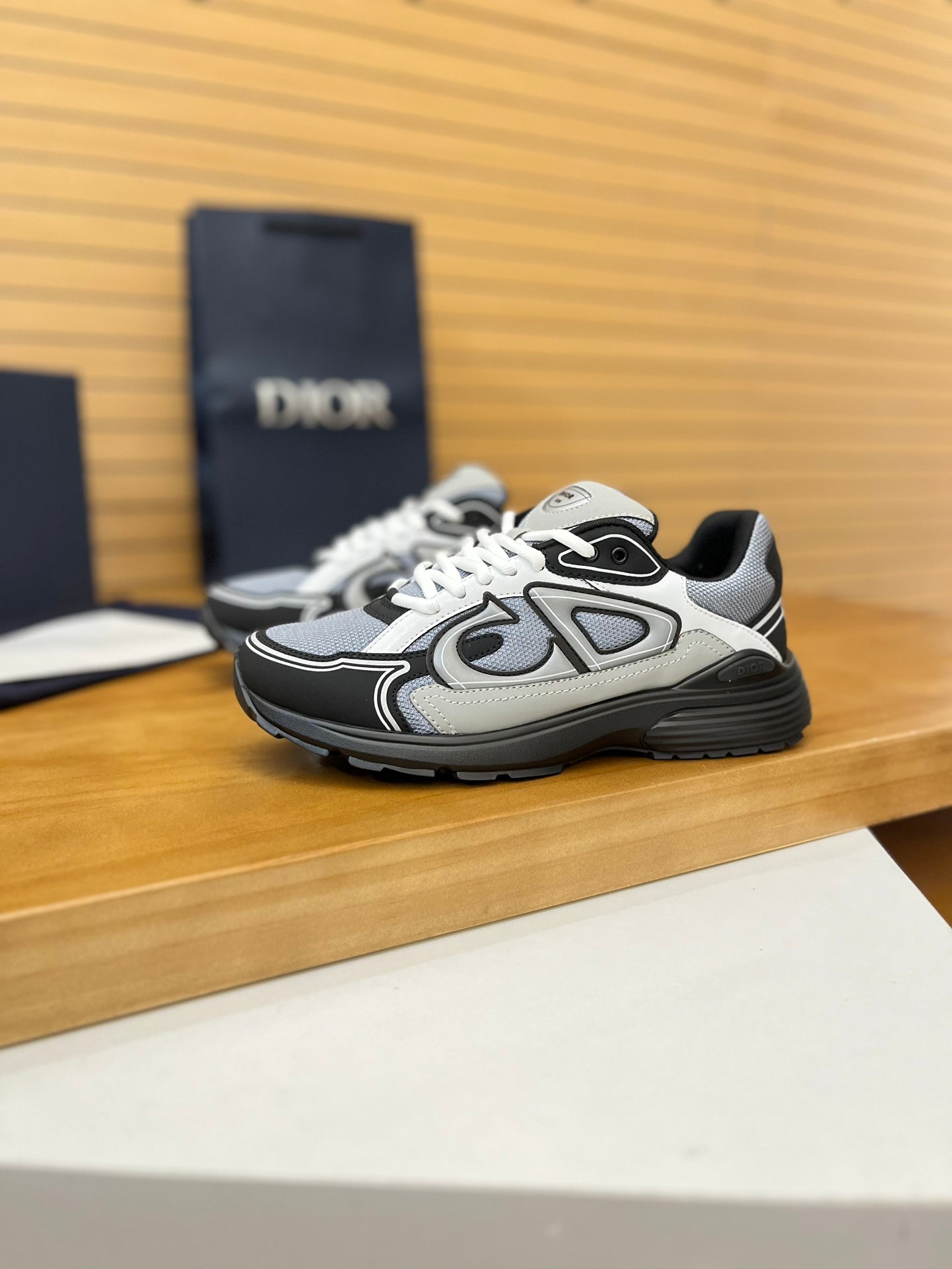 B30 Reflective Dad Sneakers for Couples - Trendy Retro Design