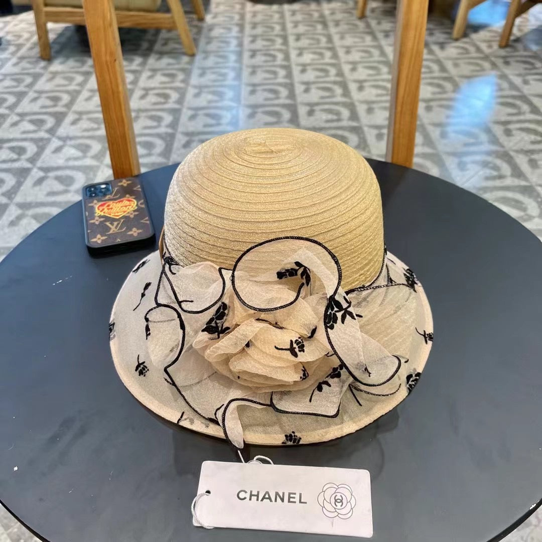 Elegant Women's Mesh Flower Pot Hat for Summer Sun Protection