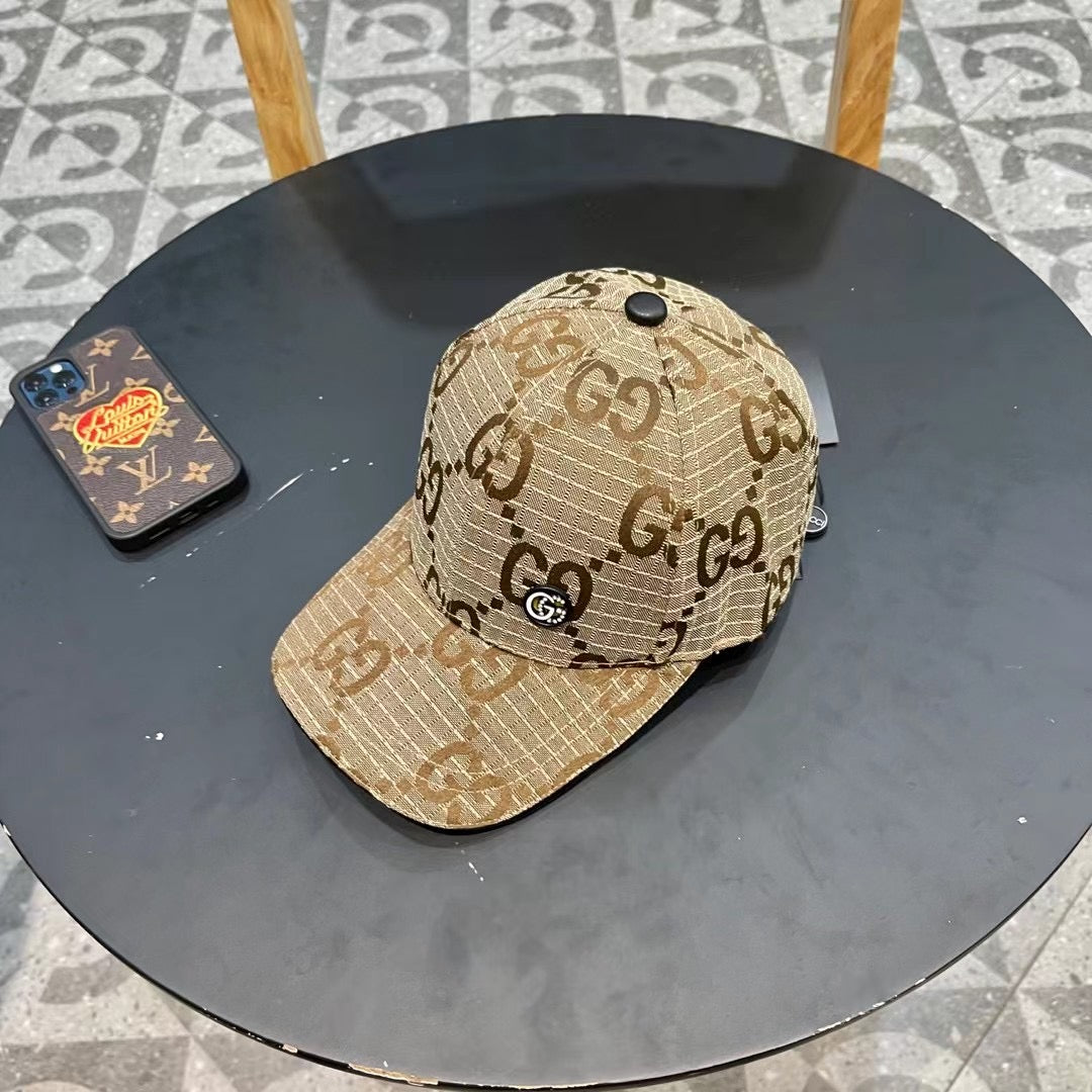 Gucci Exquisite Luxury Baseball Cap