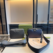 ** Gucci Popular Camera Bag - Stylish & Versatile 

**