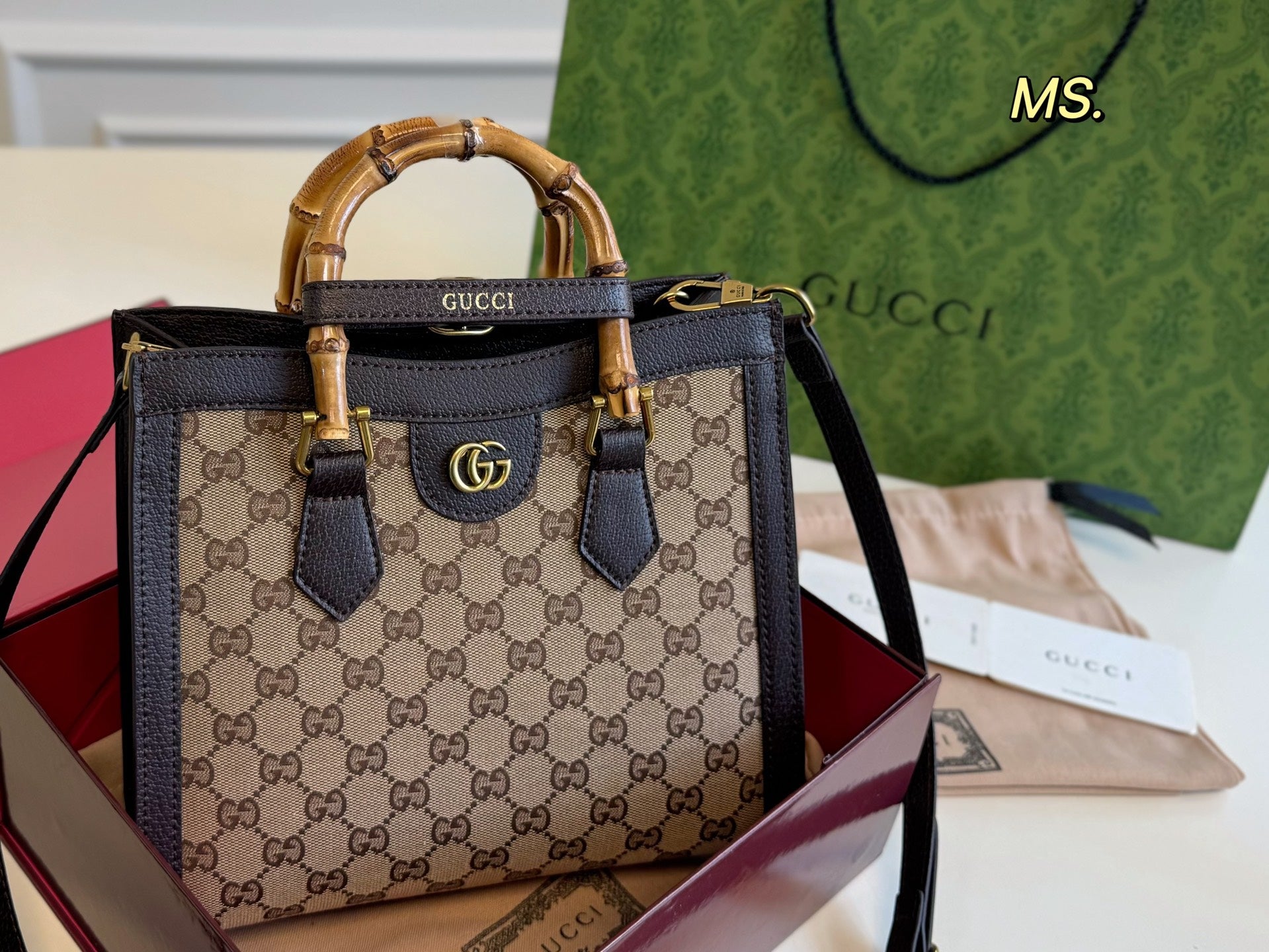 Vintage Gucci Diana Bamboo Tote Bag - Iconic Design