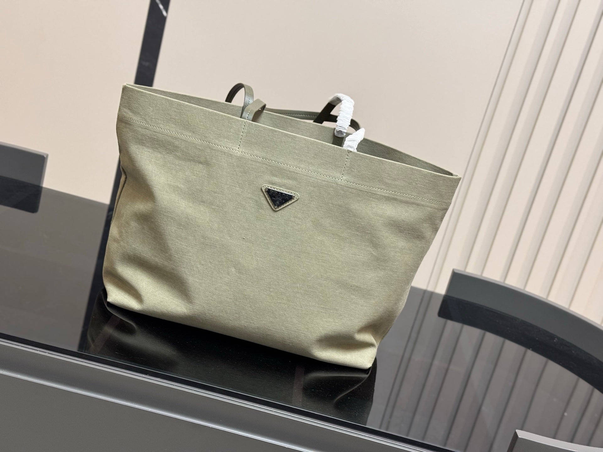 Prada Classic Shopping Bag - Durable and Stylish
