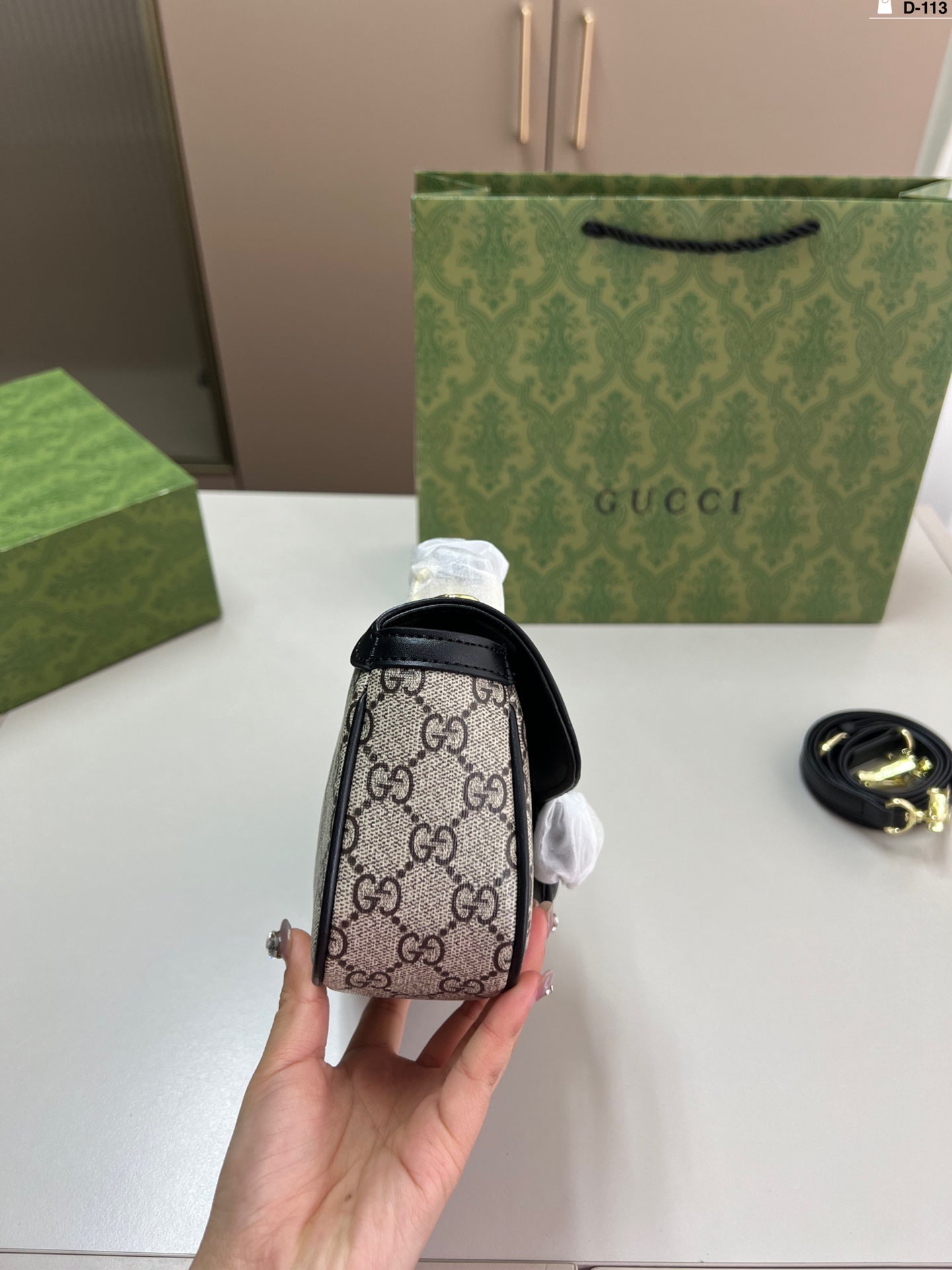 Gucci 1955 Saddle Bag - Classic Cool Handbag